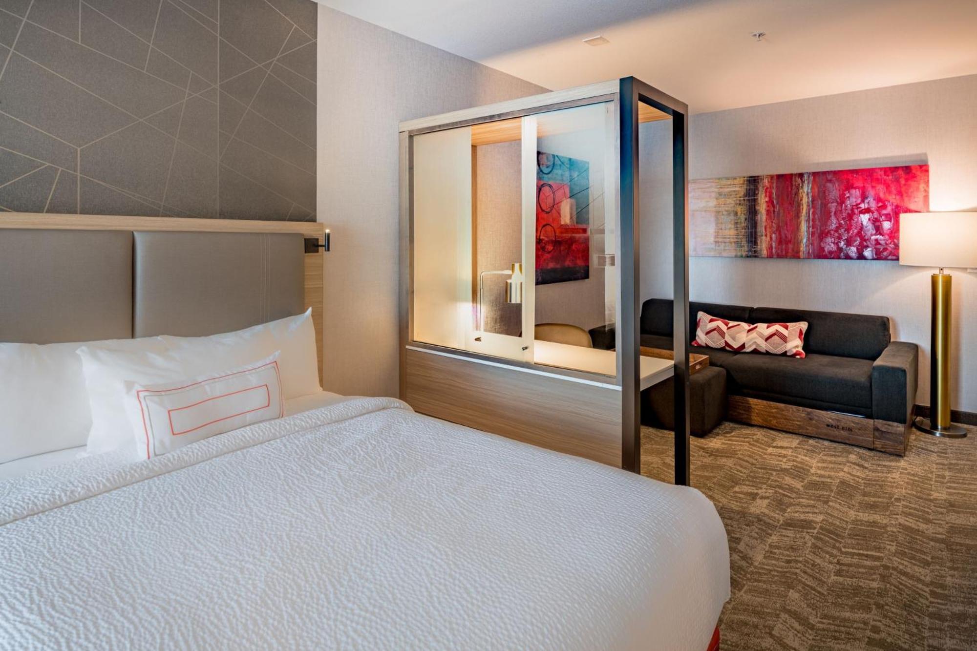 Springhill Suites Dallas Central Expressway Экстерьер фото