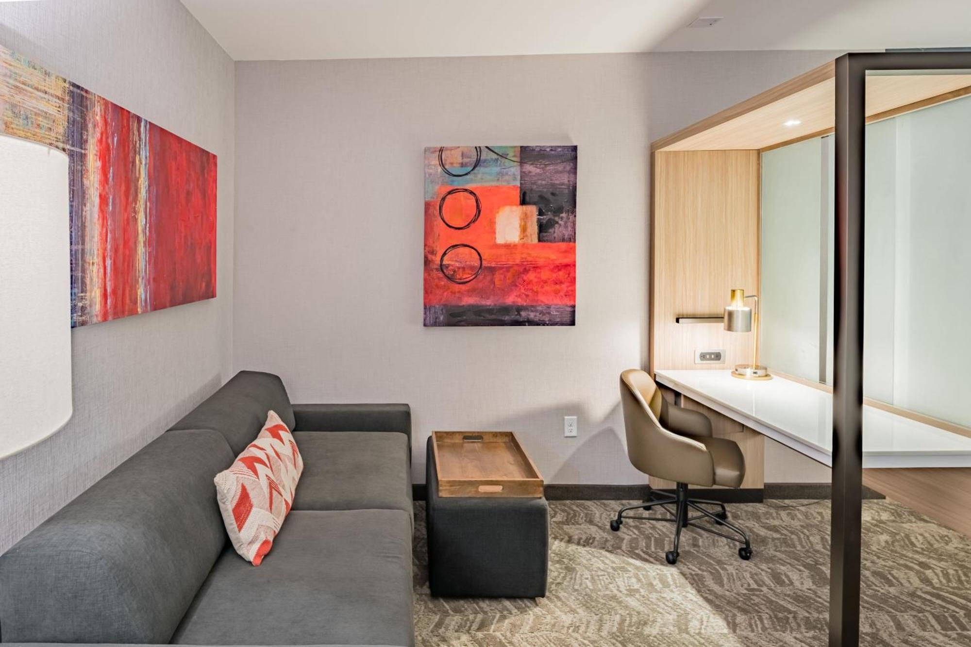 Springhill Suites Dallas Central Expressway Экстерьер фото
