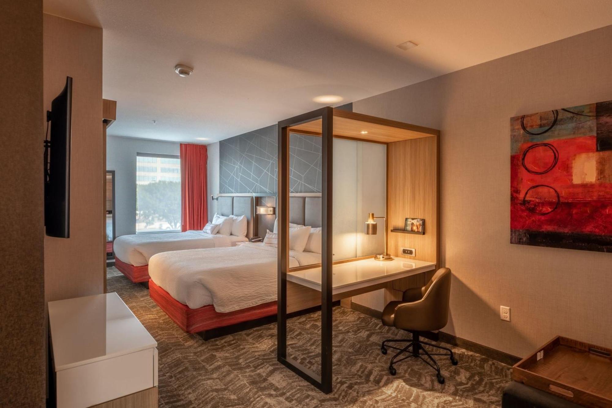Springhill Suites Dallas Central Expressway Экстерьер фото